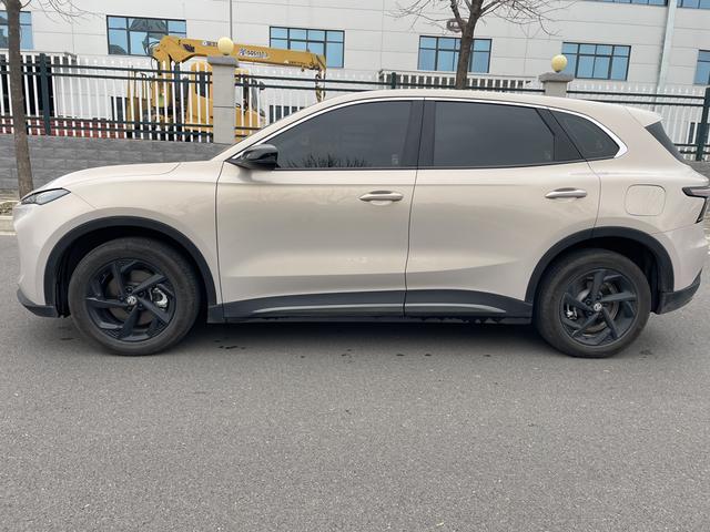 MG ES5 2025 #5 MG ES5 2025 car image #5