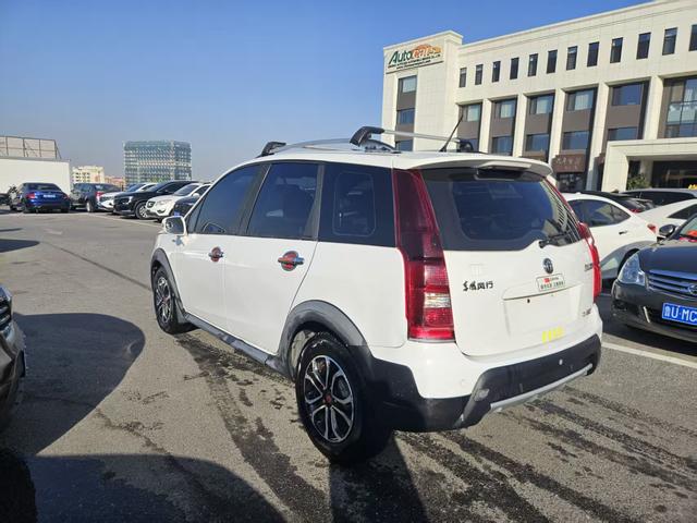 Forthing JOYEAR XV 2015 صورة سيارة #5