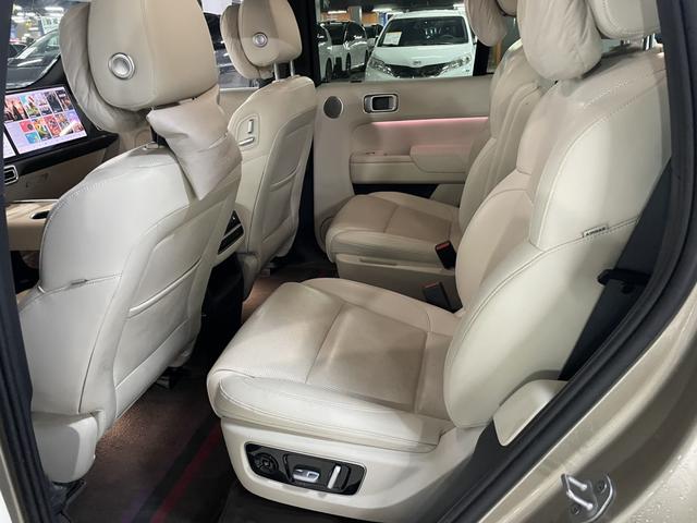 Li L8 2023 изображение автомобиля #5