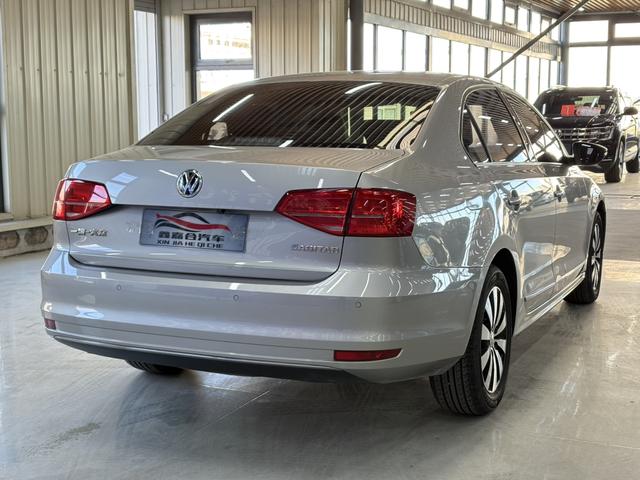 Volkswagen Sagitar 2017 immagine di auto #5