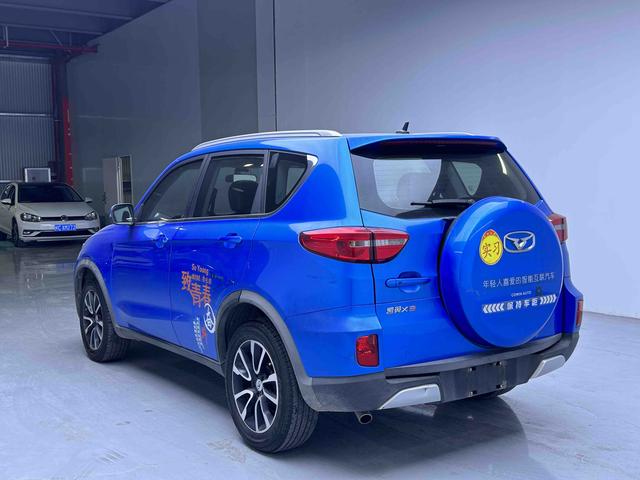 Kaiyi X3 2016 #5 Kaiyi X3 2016 car image #5