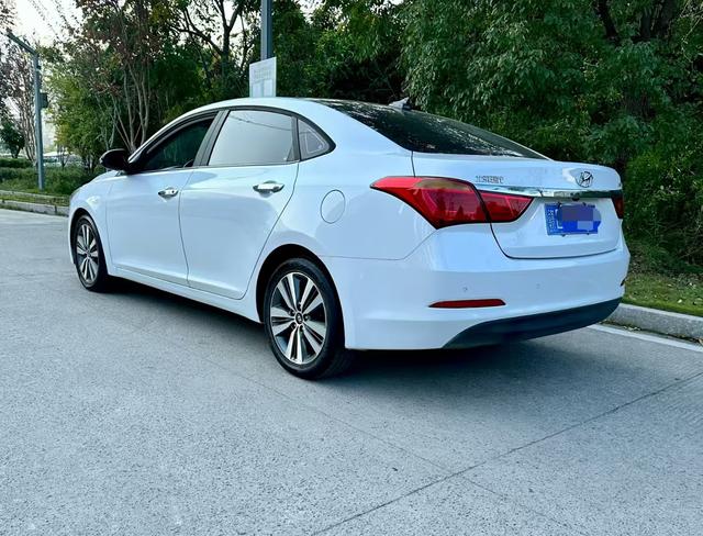 Hyundai Mistra 2016 #5 Hyundai Mistra 2016 car image #5