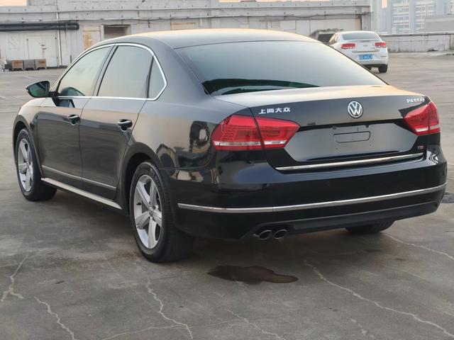 Volkswagen Passat 2012 #5 Volkswagen Passat 2012 car image #5