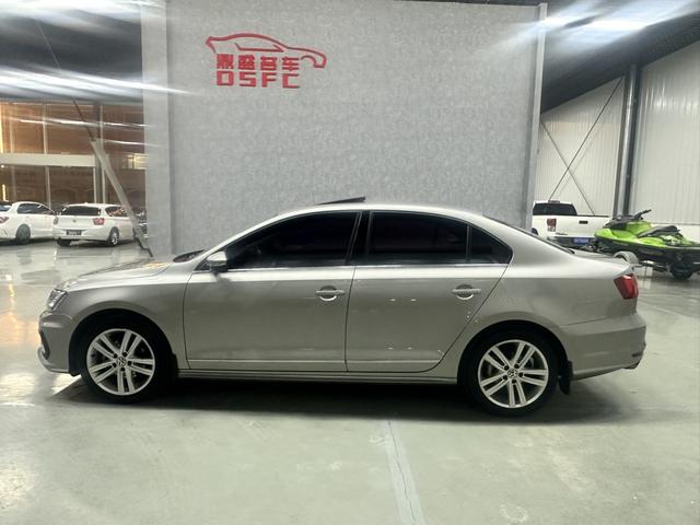 Volkswagen Sagitar 2019 immagine di auto #5