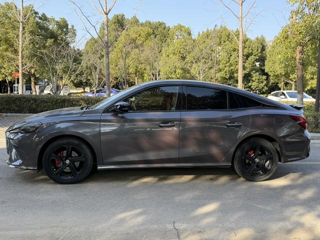 MG 5 Scorpio 2022 #5 MG 5 Scorpio 2022 car image #5