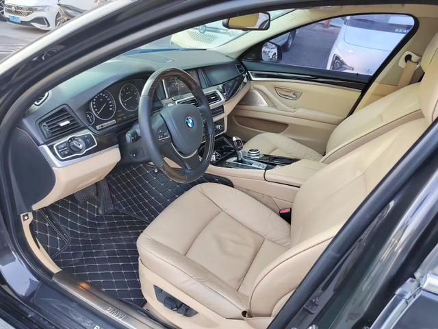 BMW 5 Series 2012 #5 BMW 5 Series 2012 car image #5