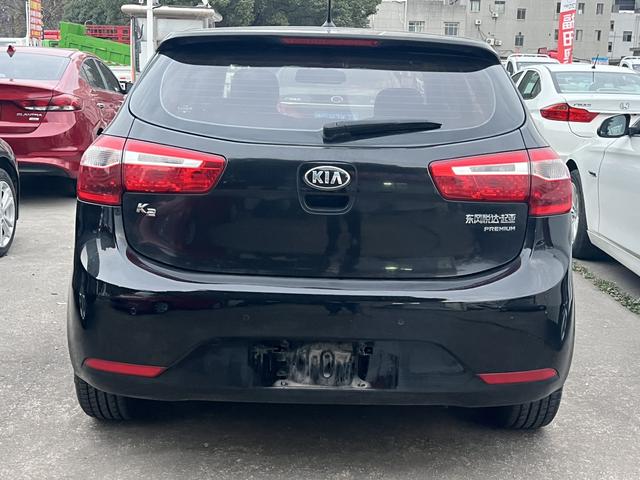 Kia K2 2013 car image #5