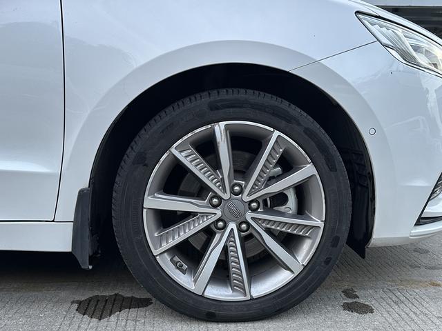 GEELY 2018 immagine di auto #5