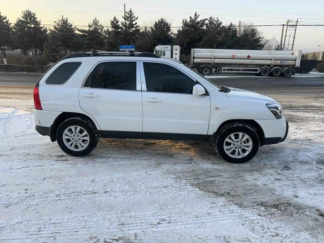 起亚 狮跑 2016 汽车图片 #5