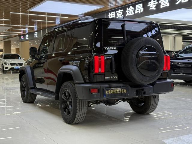 Tank 300 2022 #5 Tank 300 2022 صورة سيارة #5