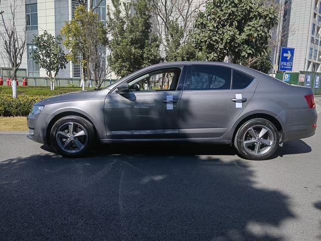 Skoda Octavia 2016 #5 Skoda Octavia 2016 car image #5