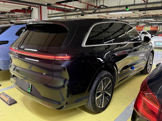 Li L6 2025 car image #5