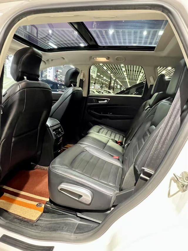 Ford Edge 2016 car image #5