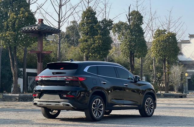 Exceed Lingyun 2019 #5 Exceed Lingyun 2019 car image #5