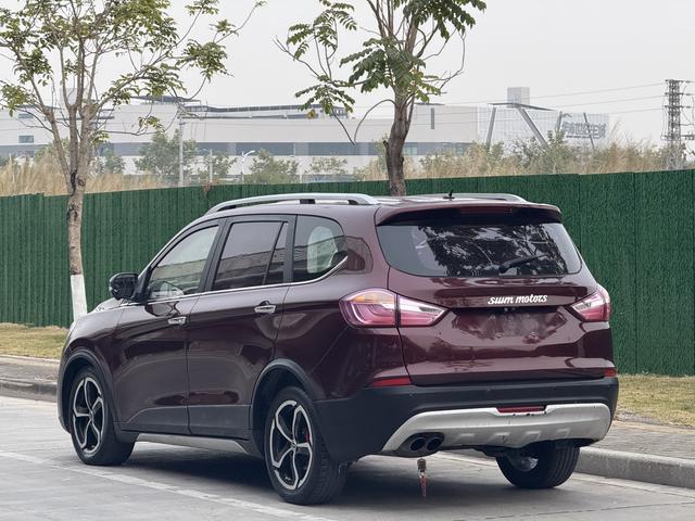 SWM斯威汽车 SWM斯威X7 2017 #5 SWM斯威汽车 SWM斯威X7 2017 汽车图片 #5