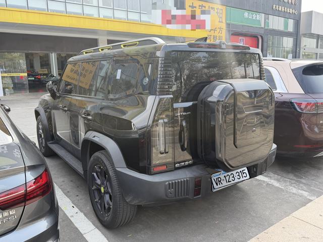 Jetour Traveller 2023 car image #5