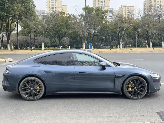 MI SU7 2024 car image #5