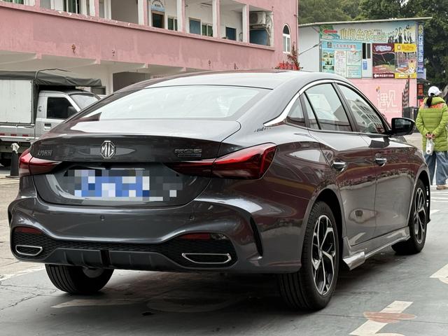 MG 5 2024 car image #5