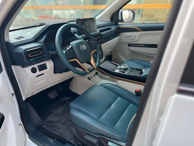 SWM斯威汽车 SWM斯威大虎EDi 2025 汽车图片 #5