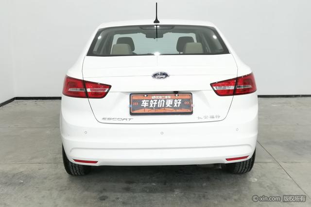 Ford Escort 2018 imagem de carro #5