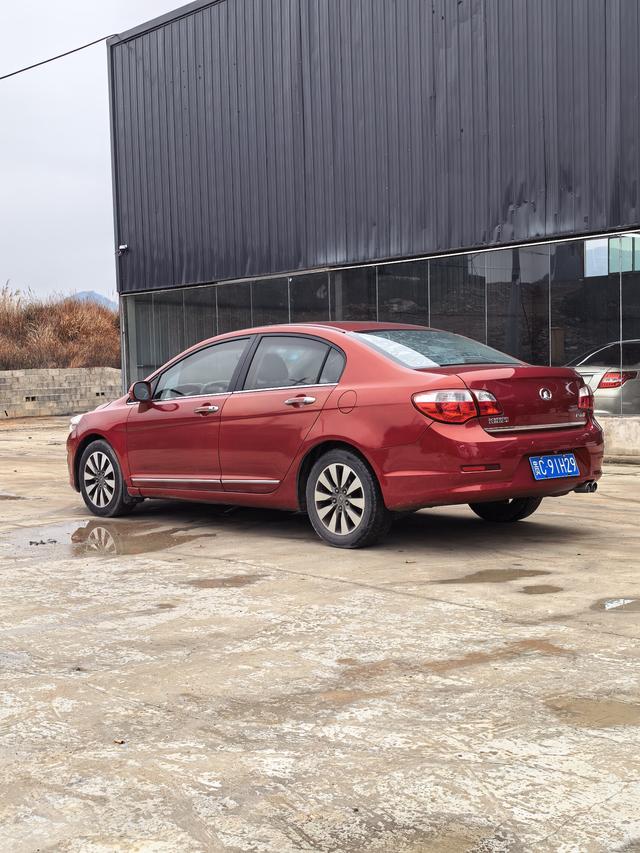 Great Wall C50 2013 car image #5