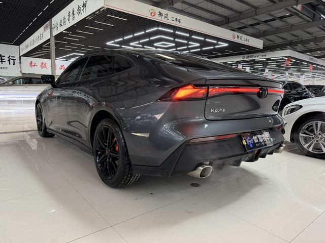 Changan UNI-V 2023 #5 Changan UNI-V 2023 immagine di auto #5