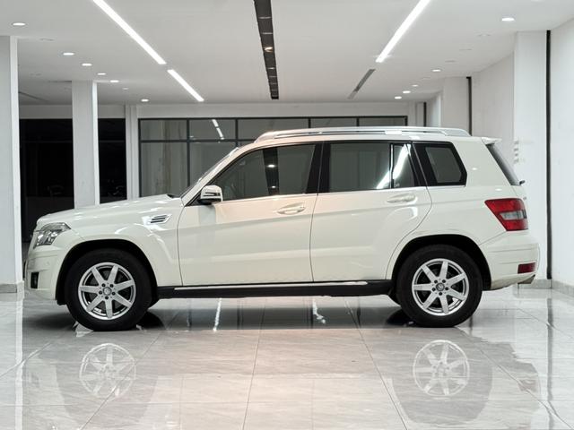 Mercedes-Benz GLK Class (Imported) 2011 car image #5