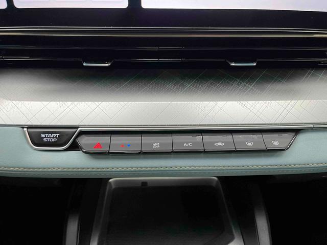 GEELY Emgrand L 2022 صورة سيارة #5