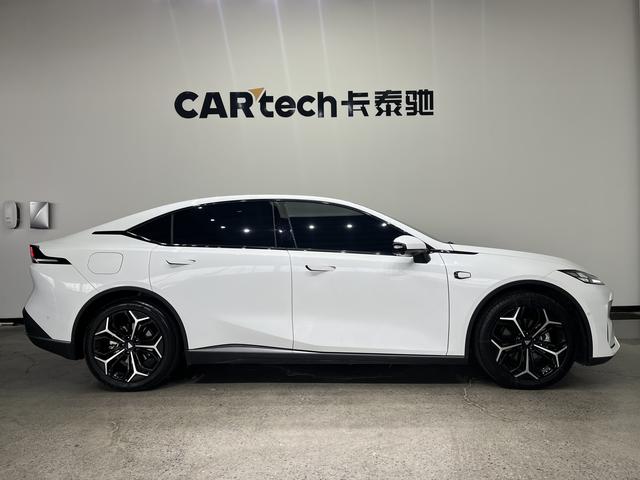 Deepal L07 2025 #5 Deepal L07 2025 car image #5