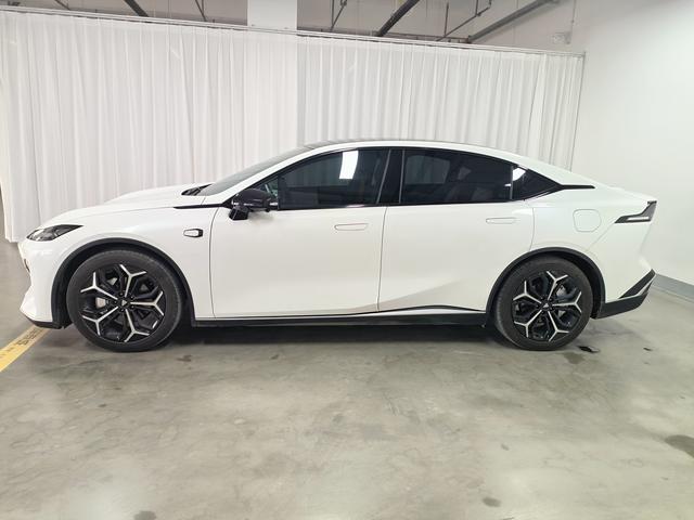 Deepal SL03 2024 car image #5