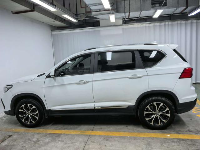 Forthing JOYEAR X5 2017 imagem de carro #5