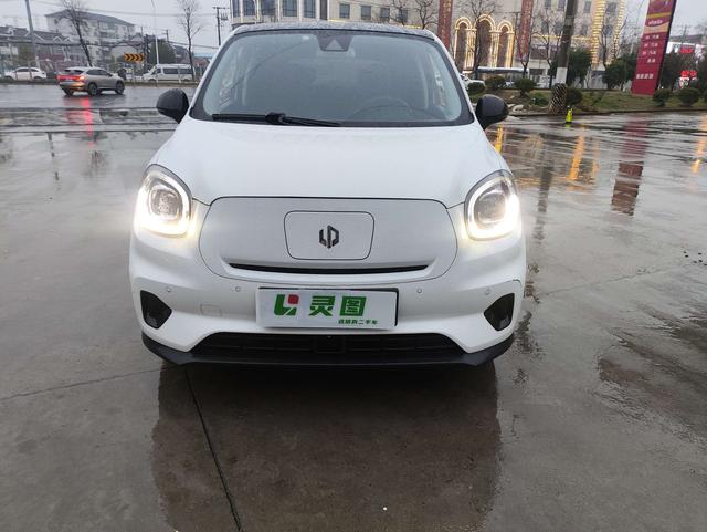 零跑汽车 零跑T03 2021 汽车图片 #5