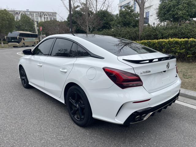 MG 5 Scorpio 2022 car image #5