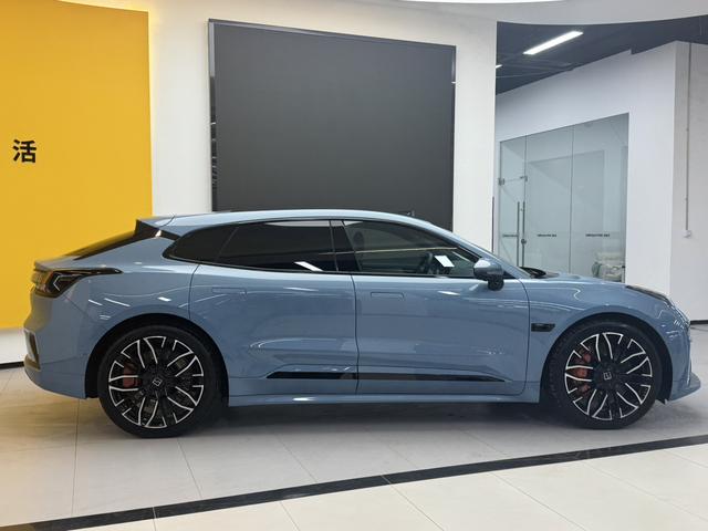 极氪 极氪001 2025 汽车图片 #5