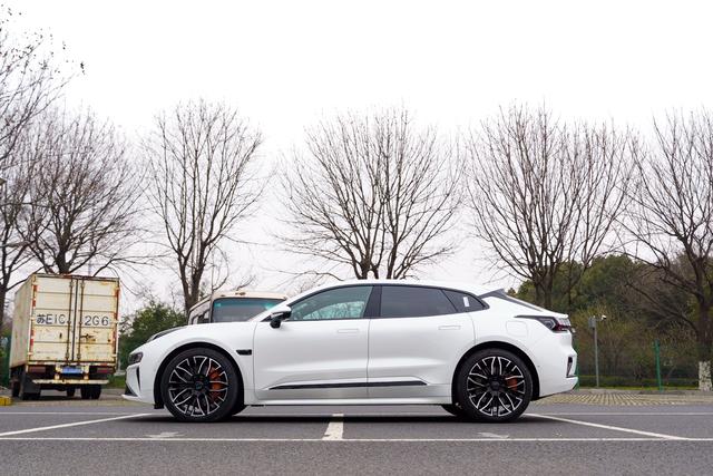 极氪 极氪001 2025 汽车图片 #5