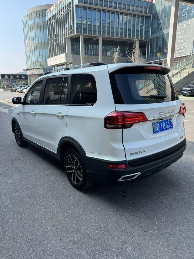 SWM斯威汽车 2022 汽车图片 #5