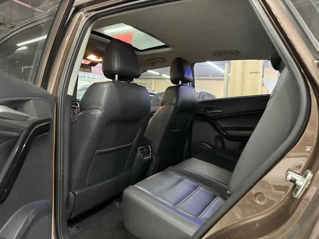 MG GS 2015 car image #5