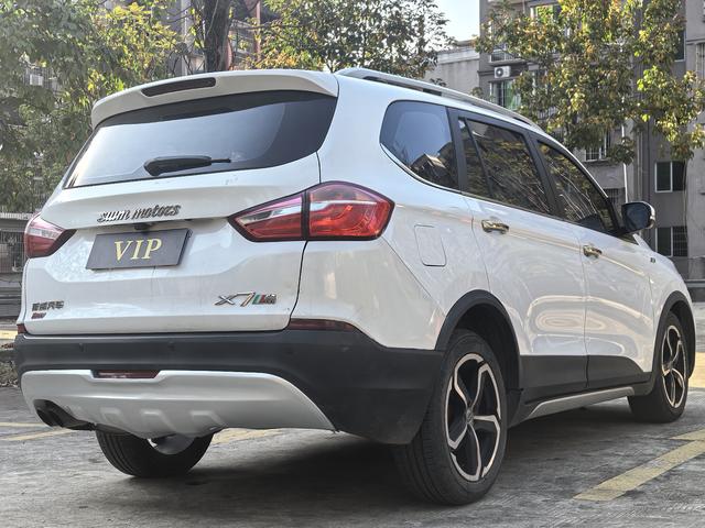 SWM X7 2017 image de voiture #5