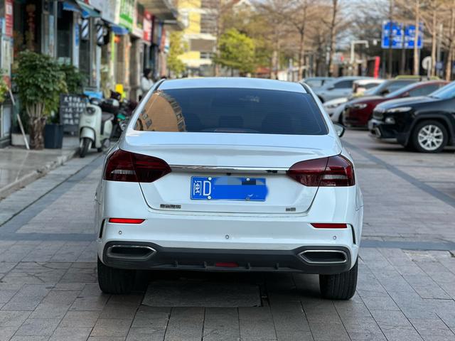 GEELY Emgrand 2020 car image #5