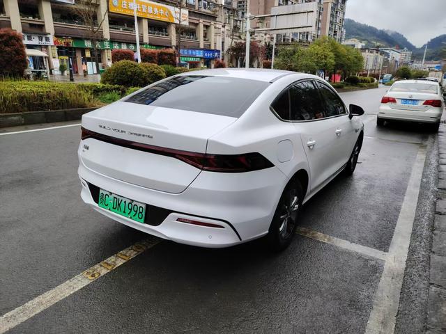 BYD Qin Plus 2022 imagem de carro #5