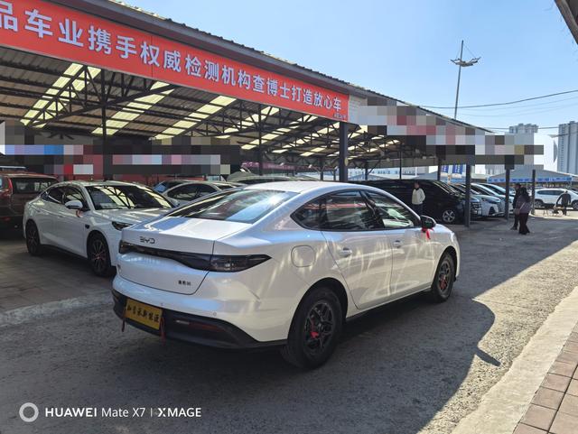 BYD Seal 05 DM-i 2025 car image #5