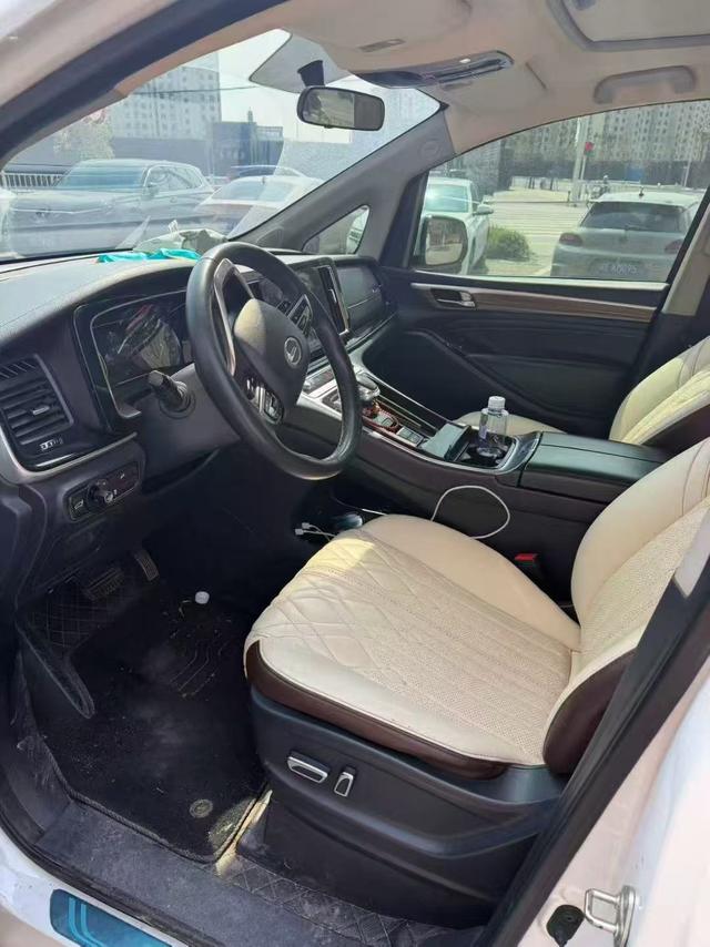 广汽传祺 传祺M8 2022 汽车图片 #5