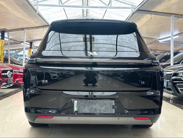 Li L8 2025 imagem de carro #5