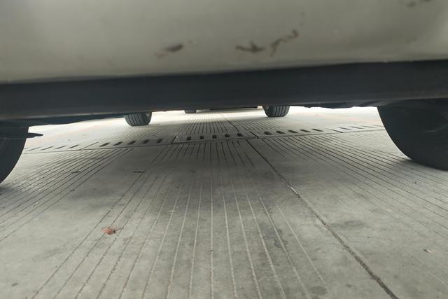 Forthing JOYEAR X5 2014 изображение автомобиля #5