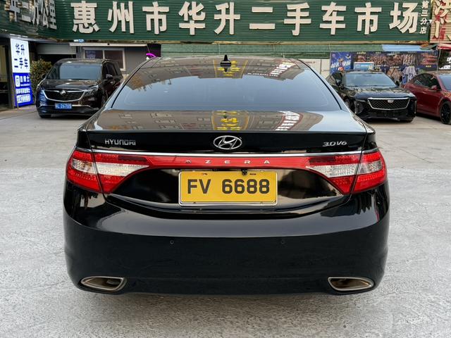 Hyundai Azera 2014 immagine di auto #5