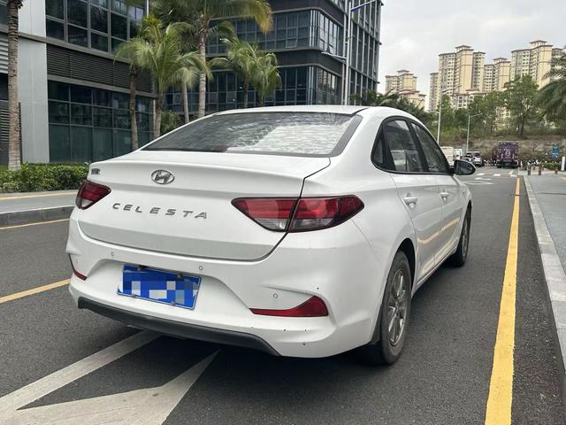 Hyundai Elantra HD 2019 car image #5