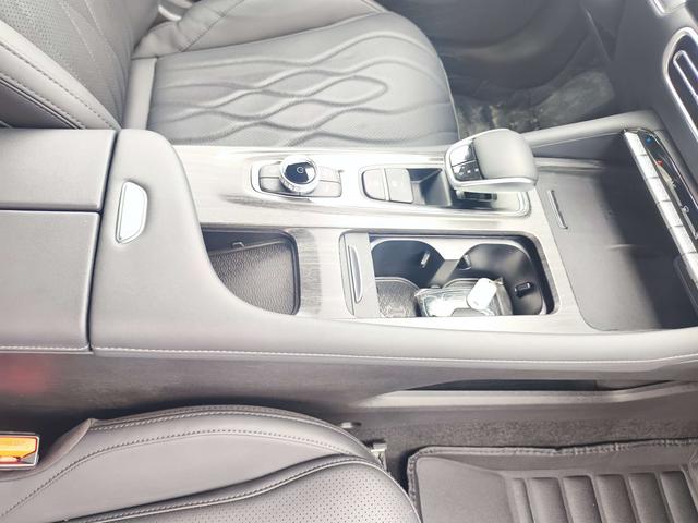 Chery Arrizo 8 Pro 2025 immagine di auto #5