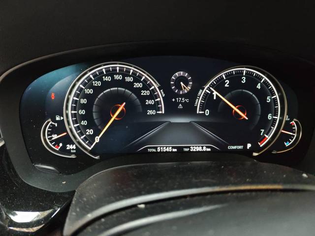 BMW 6 Series GT 2018 изображение автомобиля #5