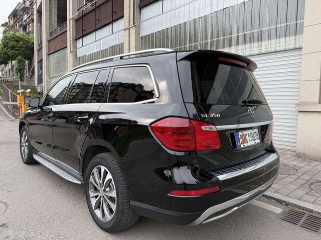 Mercedes-Benz 2013 car image #5