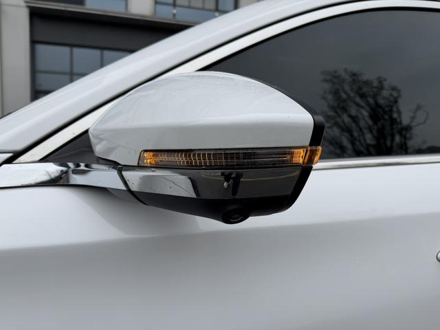 Exceed Lingyun 2021 image de voiture #5